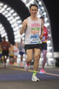 BIB: 40575
                            <button type="button" onclick="openModal(20245409)" class="btn btn-primary btn-sm float-right btn-popup" data-toggle="modal" data-target=".modal-high-quality">
                        <i class="fas fa-shopping-cart"></i> Add to Cart
                    </button>
                                            <button type="button" onclick="isThisMe(20245409, true)" class="btn btn-success btn-sm float-right btn-popup btn-isme hidden" data-toggle="tooltip" data-placement="bottom" title="นี่คือรูปของคุณใช่ไหม คลิกที่นี่เพื่อเอาเข้าอัลบั้ม">
                        <i class="fas fa-plus"></i> Add to album
                    </button>
                    <button type="button" onclick="isThisMe(20245409, false)" class="btn btn-warning btn-sm float-right btn-popup btn-isnotme hidden">
                        <i class="fas fa-ban"></i> Remove from album
                    </button>